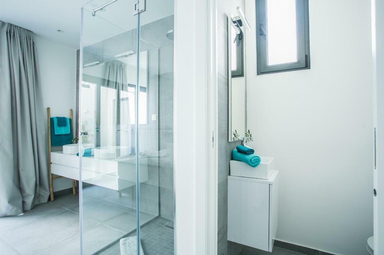 Holiday Home Olive Exclusive - 8 People, Heated Pool, Okrug Gornji, Sea View Trogir Luaran gambar