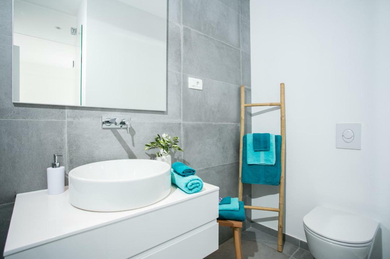 Holiday Home Olive Exclusive - 8 People, Heated Pool, Okrug Gornji, Sea View Trogir Luaran gambar