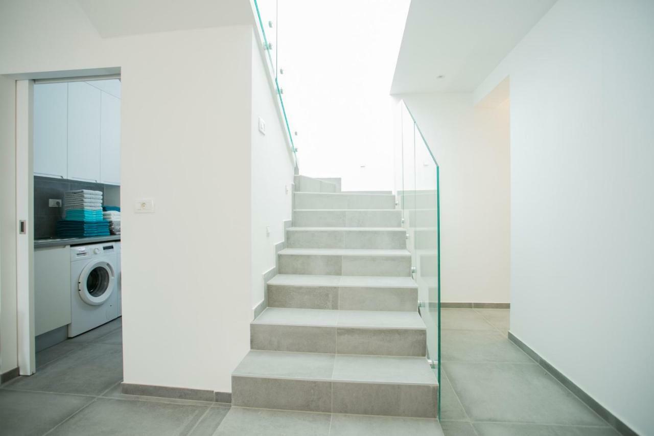 Holiday Home Olive Exclusive - 8 People, Heated Pool, Okrug Gornji, Sea View Trogir Luaran gambar
