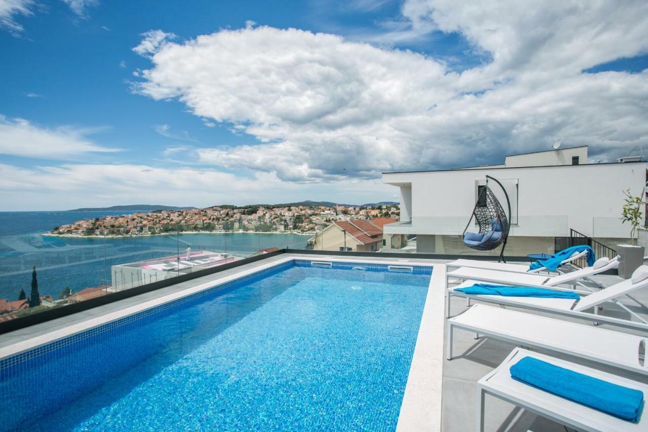 Holiday Home Olive Exclusive - 8 People, Heated Pool, Okrug Gornji, Sea View Trogir Luaran gambar